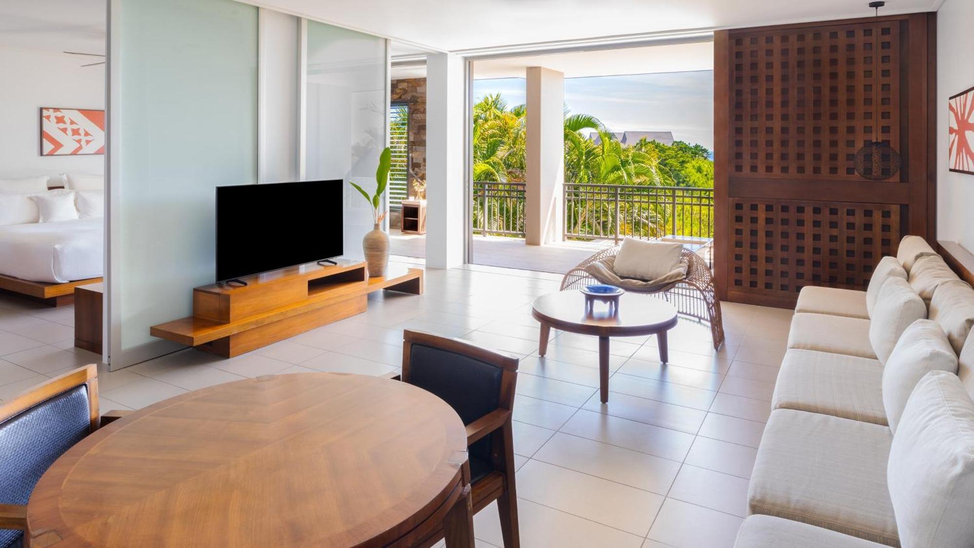 Intercontinental Fiji Golf Resort & Spa By Ihg Natadola Exterior foto Living room of a suite at the W Maldives