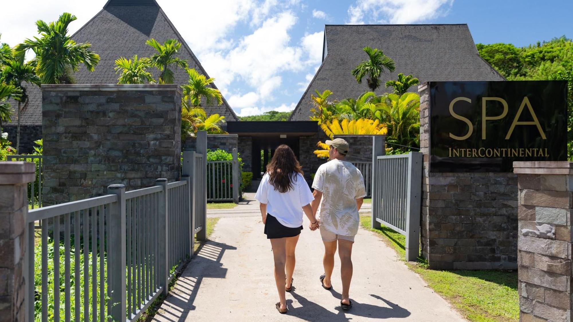 Intercontinental Fiji Golf Resort & Spa By Ihg Natadola Exterior foto Spa Intercontinental Bora Bora